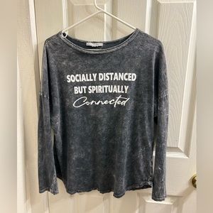 Women’s pullover sweatshirt